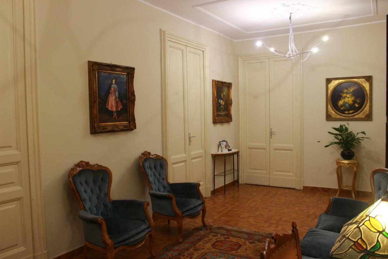Готель Umberto House Катанія Екстер'єр фото